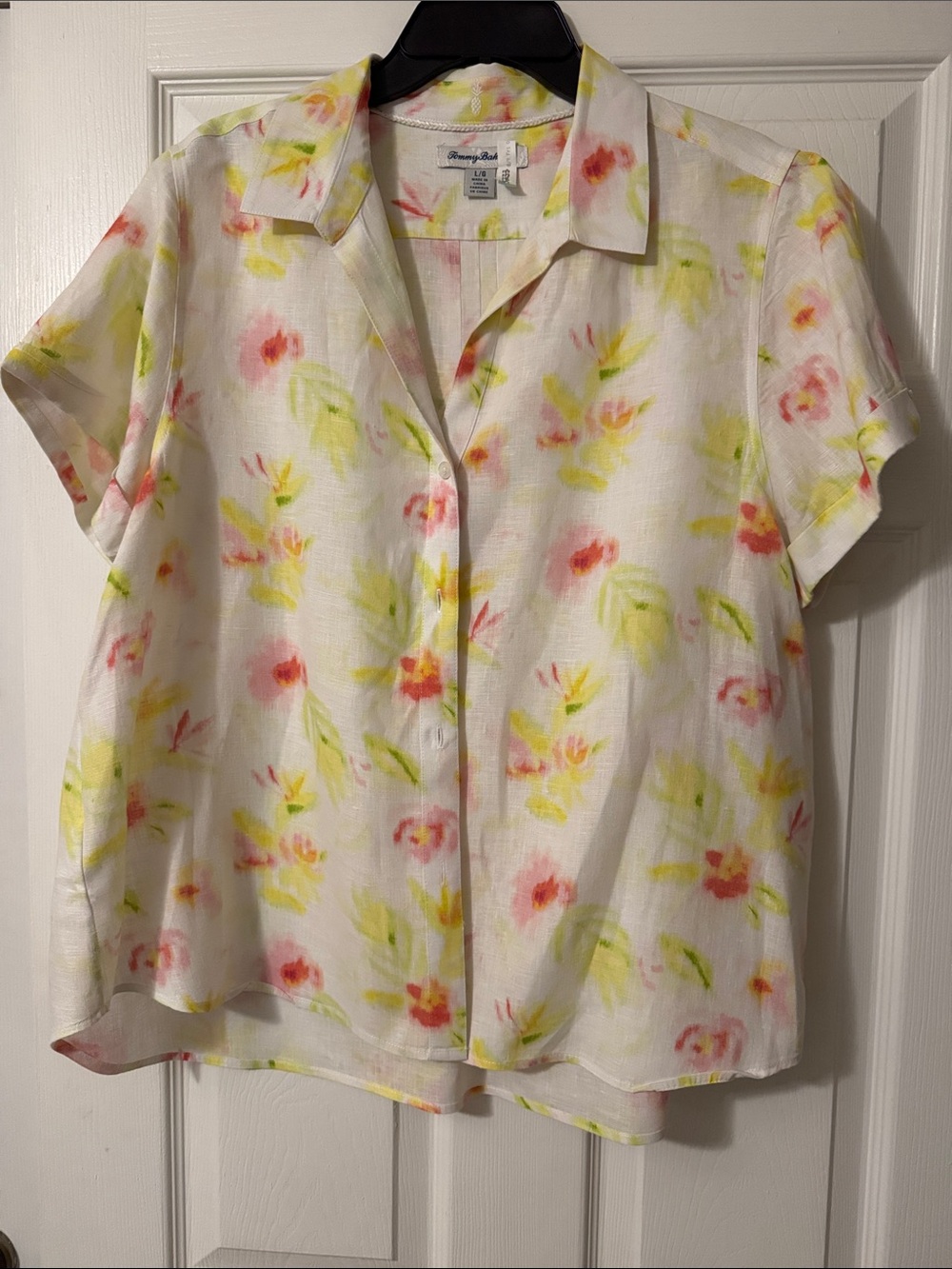 Tommy Bahama White Floral Button-Front Short-Sleeve Top
